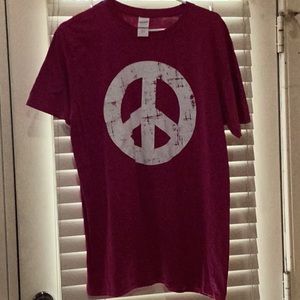 Peace Sign T-Shirt size large pink